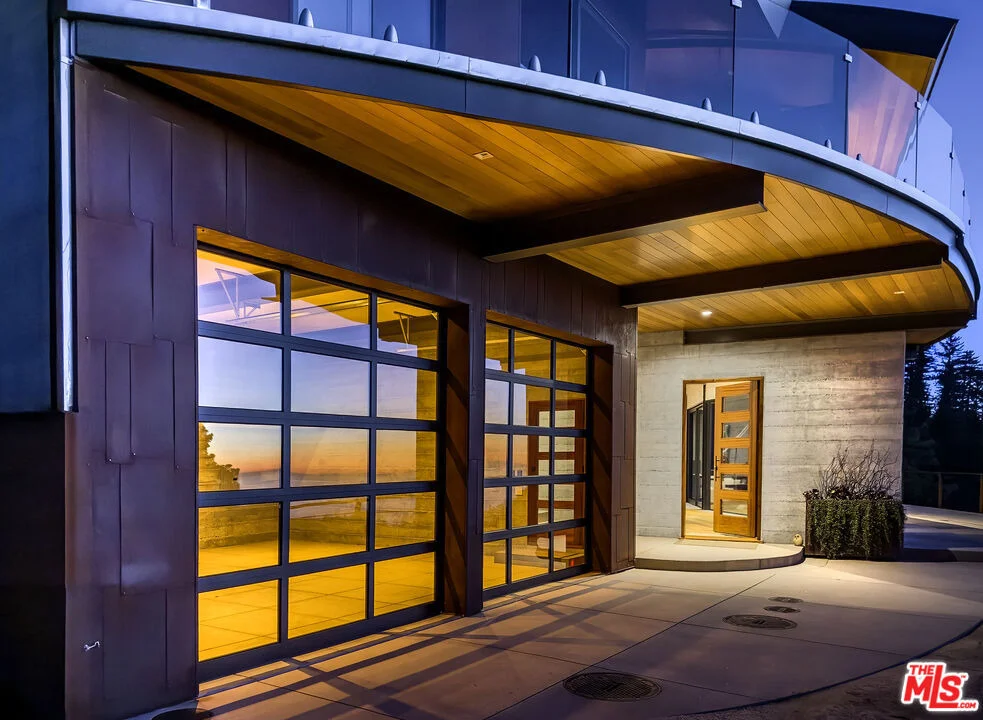 Photo of 47730 Coast Ridge Road