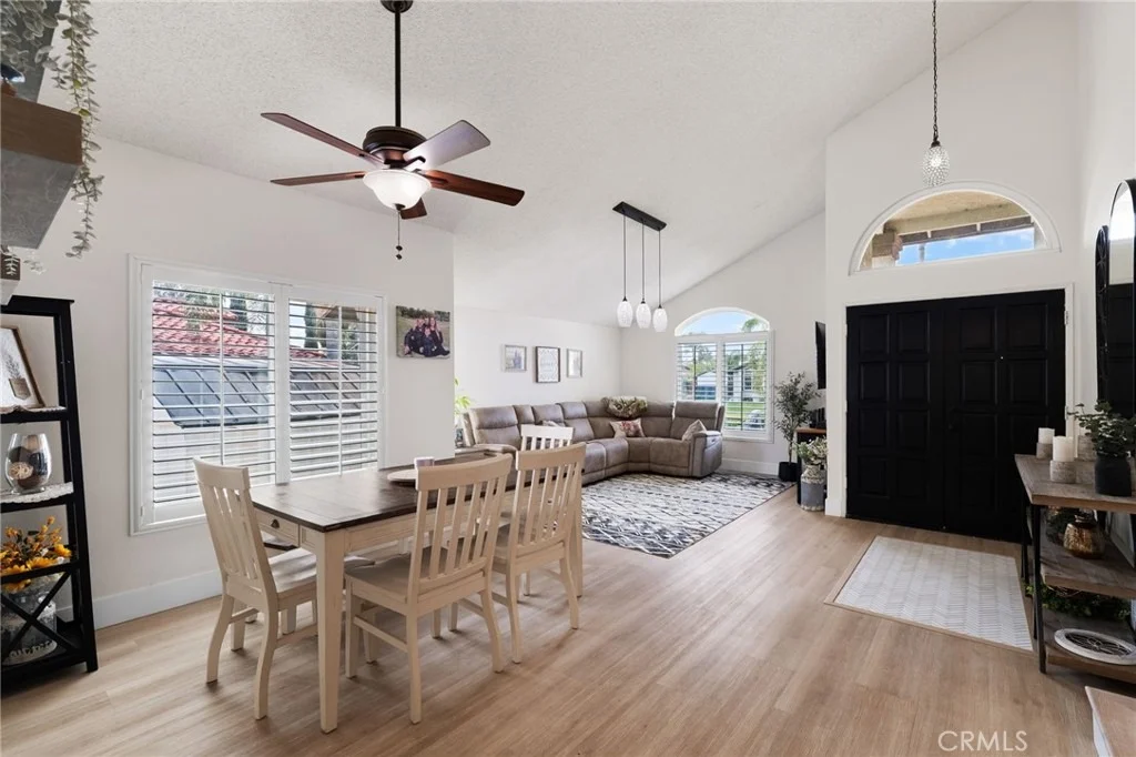 Photo of 7077 Campbell