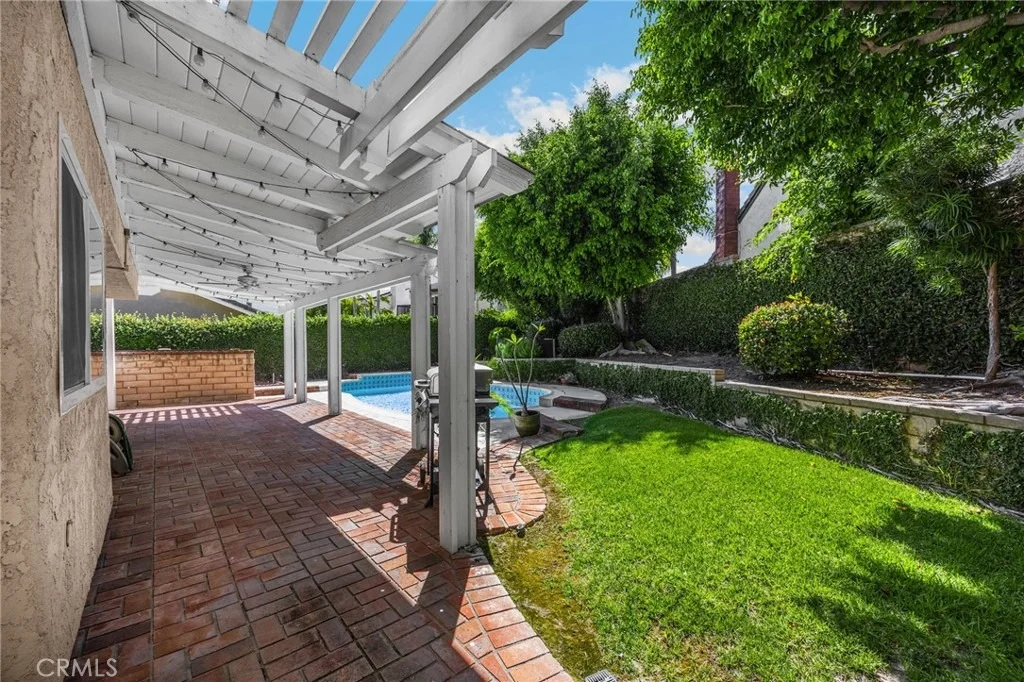 Photo of 1375 Beechwood Drive