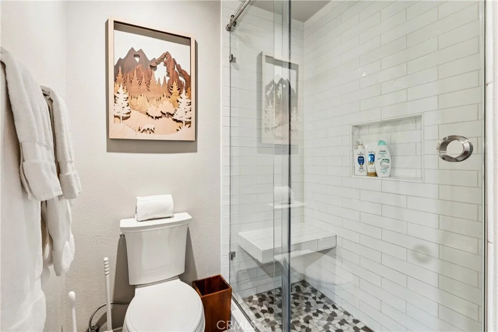 Photo of 892 Nadelhorn Drive