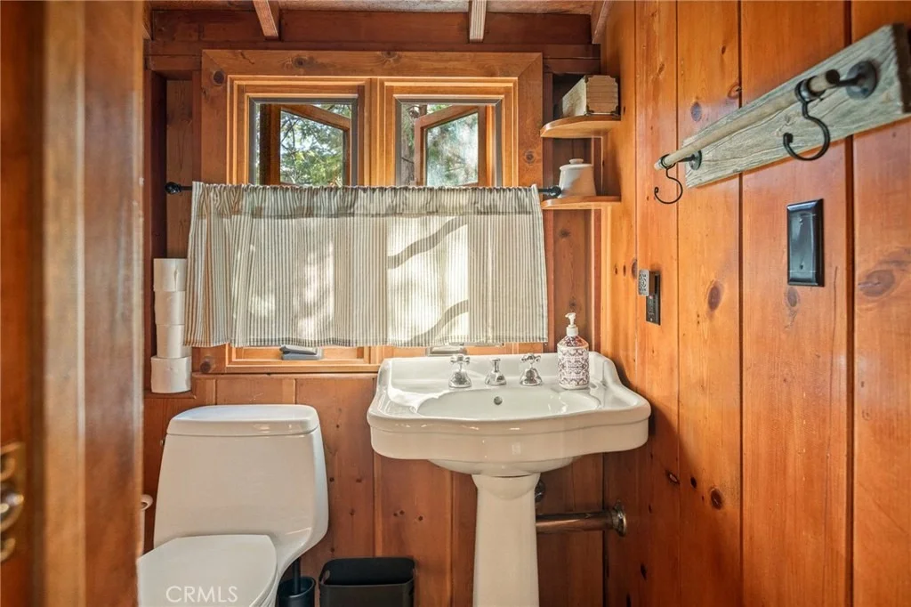 Photo of 28772 Cedar