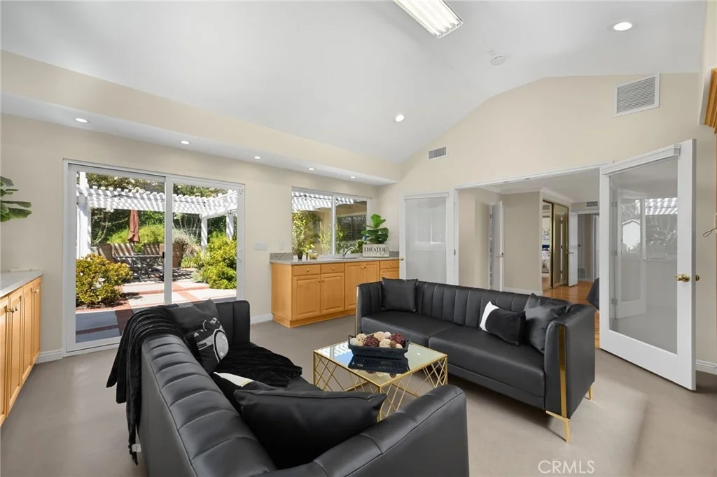 Photo of 1245 Arrow Wood Drive