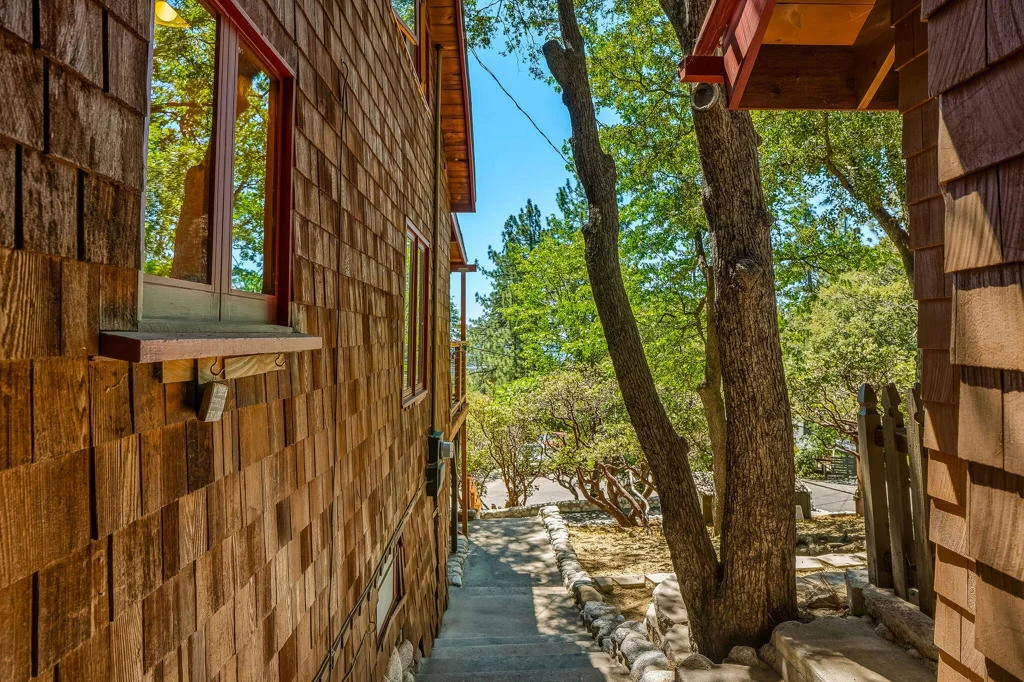 Photo of 24945 Marion Ridge Drive