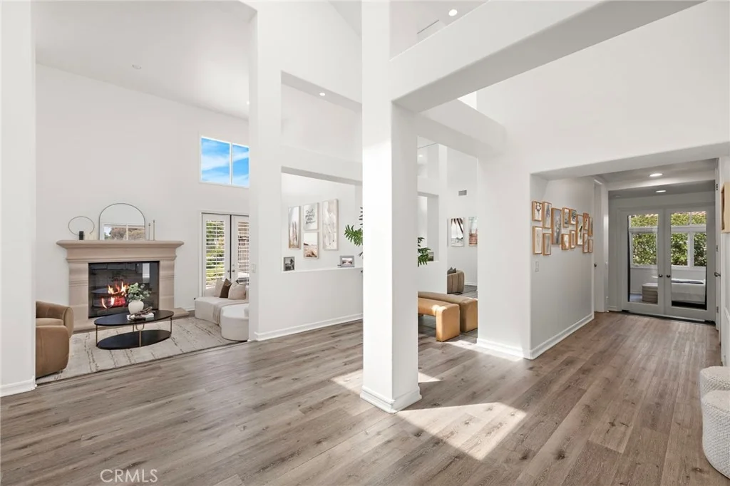 Photo of 1582 White Alder
