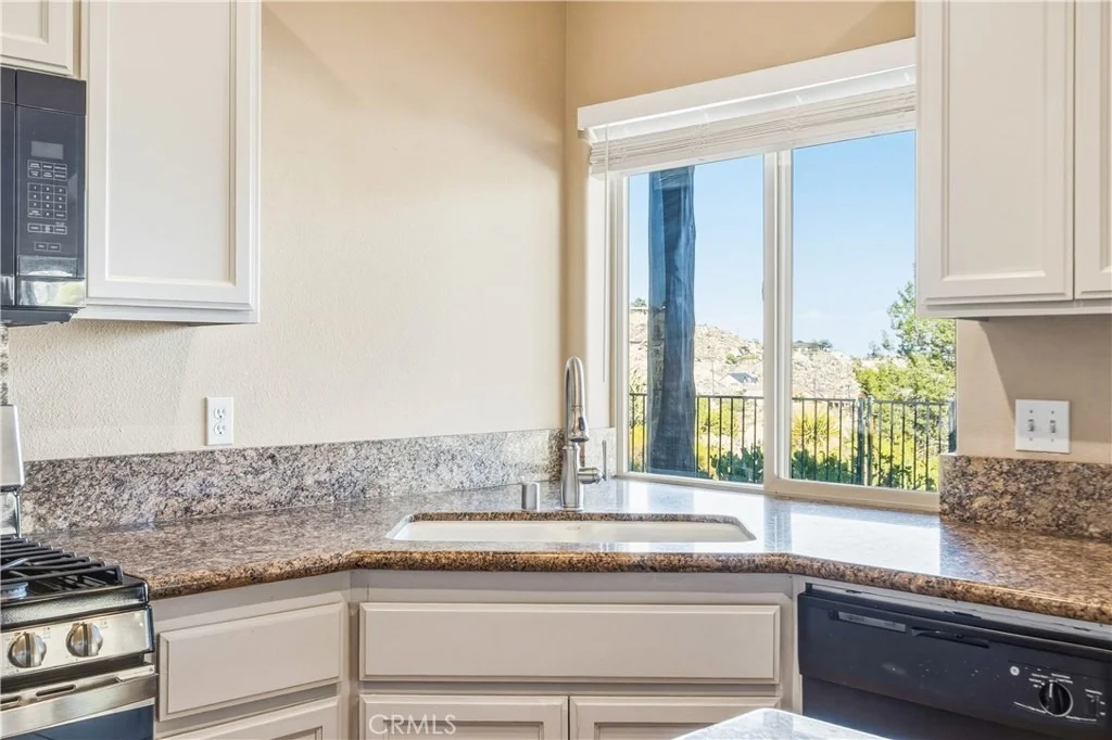 Photo of 6231 Mirlo