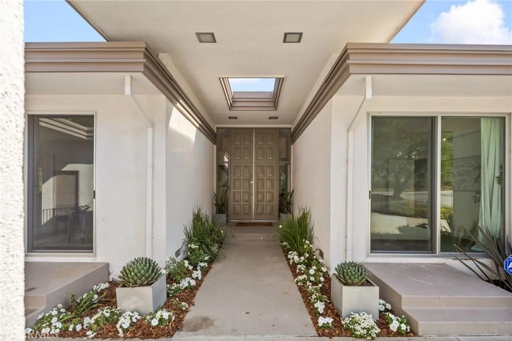 Photo of 598 Camillo Road