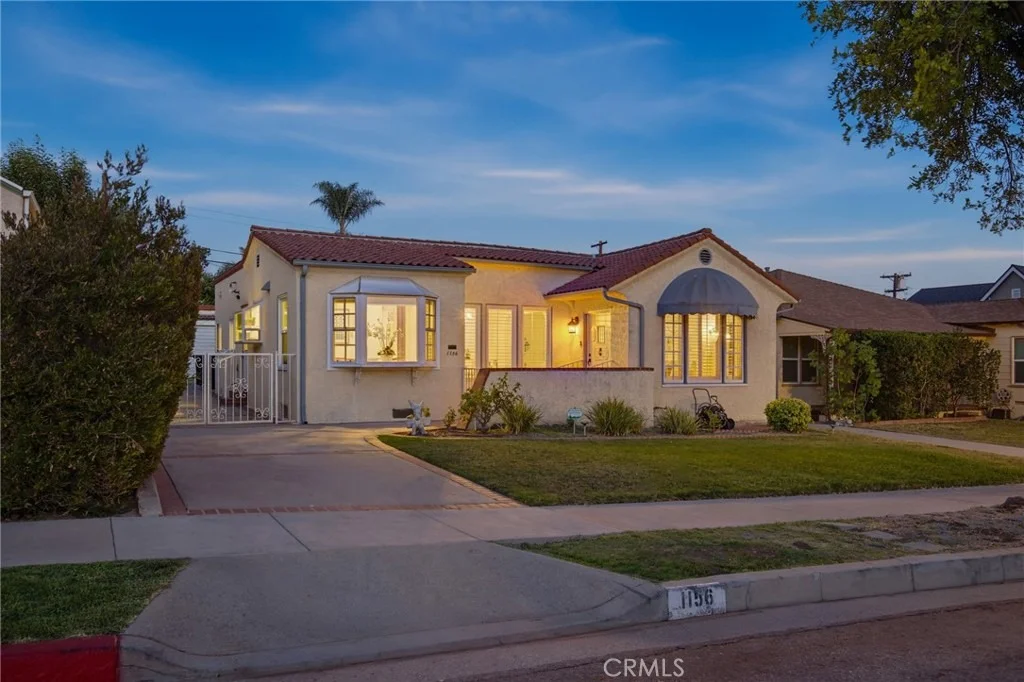 Photo of 1156 N Isabel