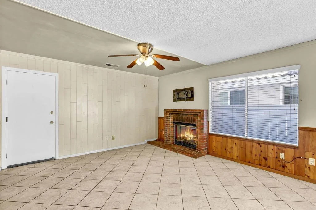 Photo of 683 Rue Avallon