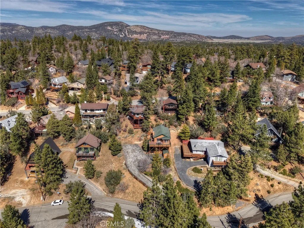 Photo of 43850 Yosemite Drive