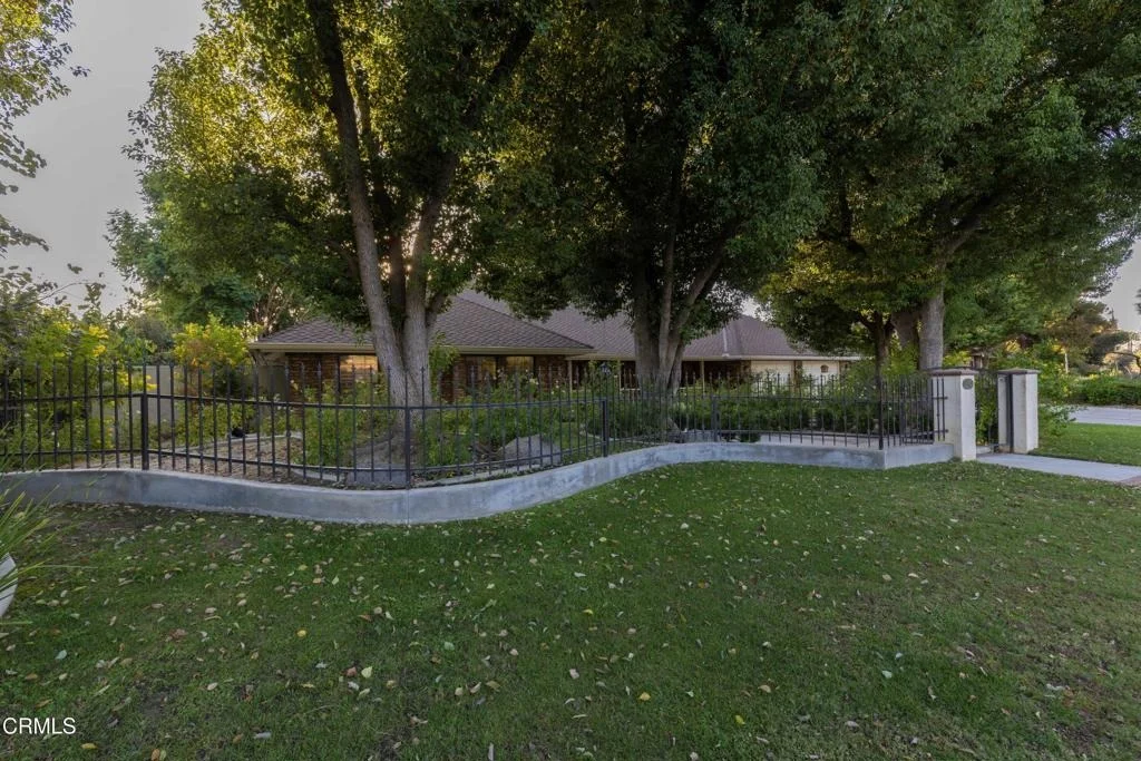 Photo of 2201 Haggin Oaks Boulevard