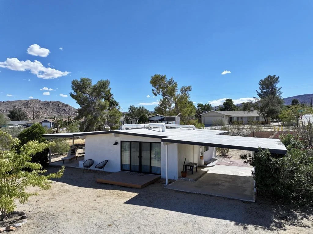Photo of 6673 Hillview Road