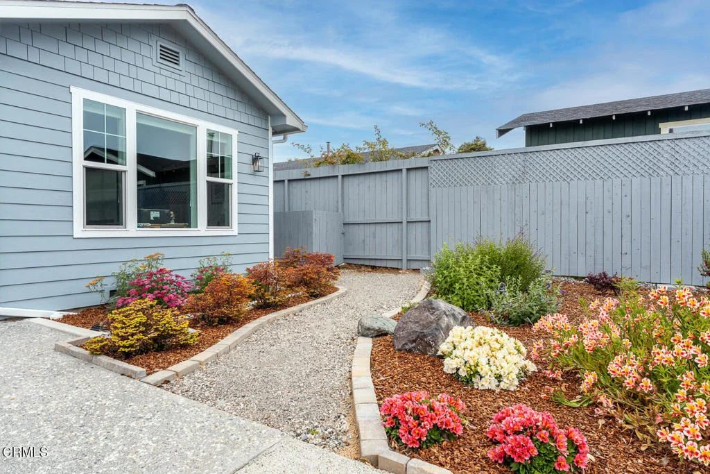 Photo of 151 Halsey Way