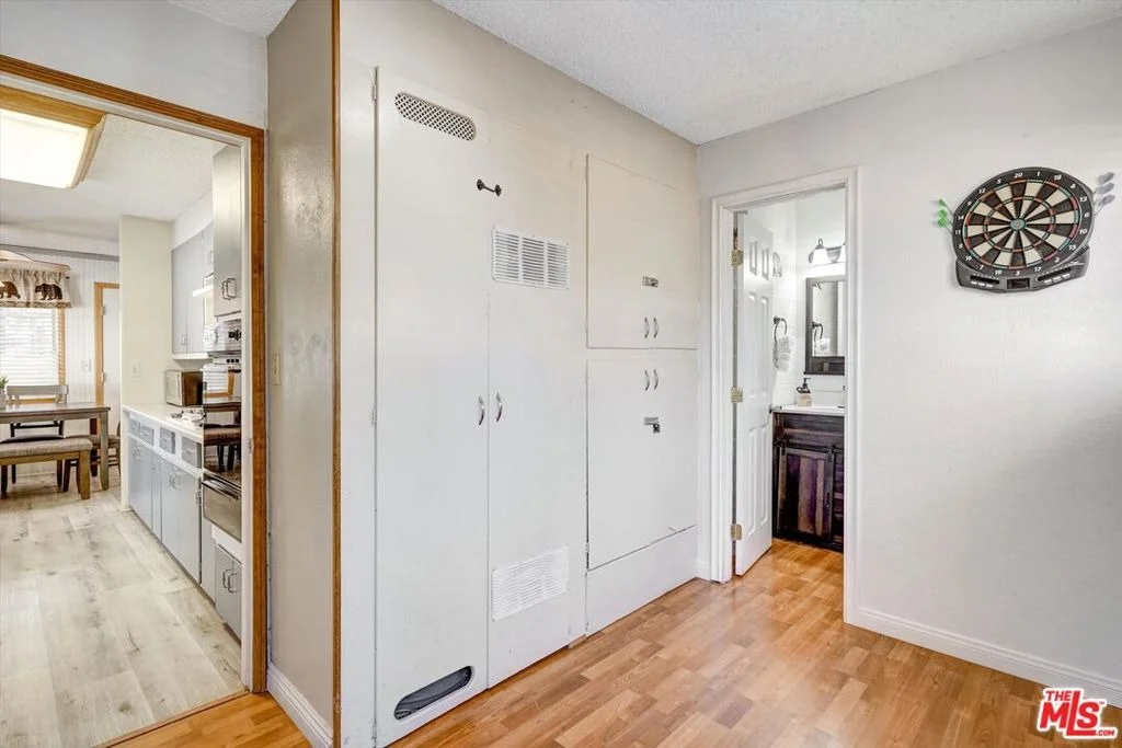 Photo of 404 Oriole Drive