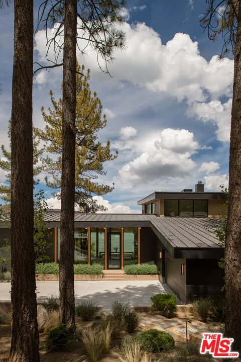 Photo of 39224 Waterview Drive