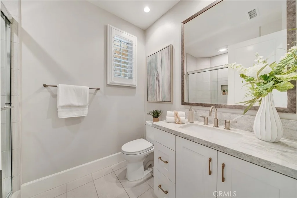 Photo of 152 Statura