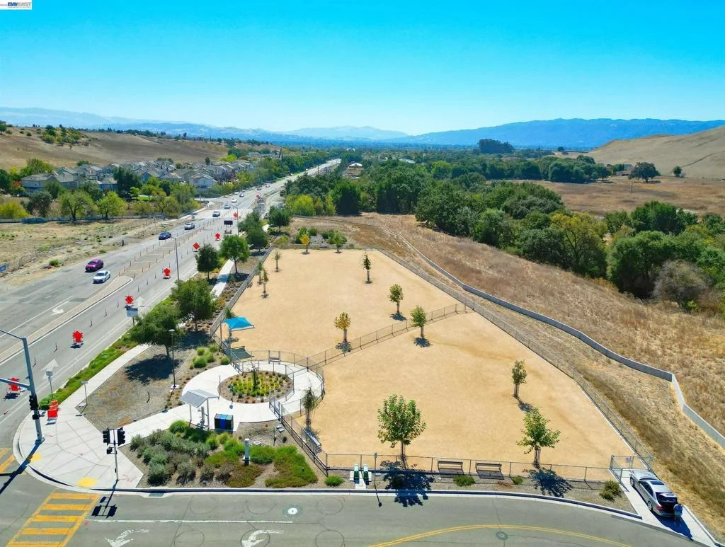 Photo of 7168 Carneros Ln
