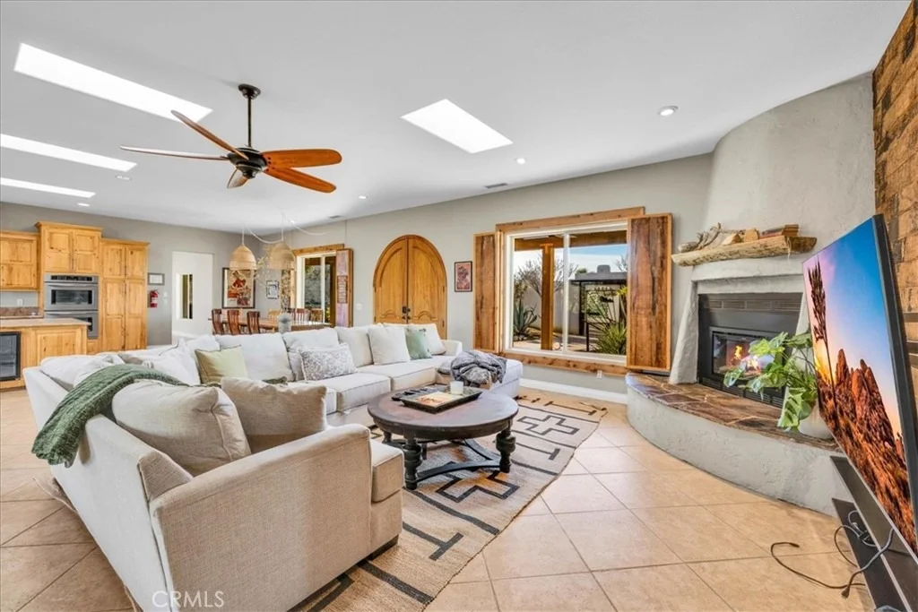 Photo of 7423 Juniper Road