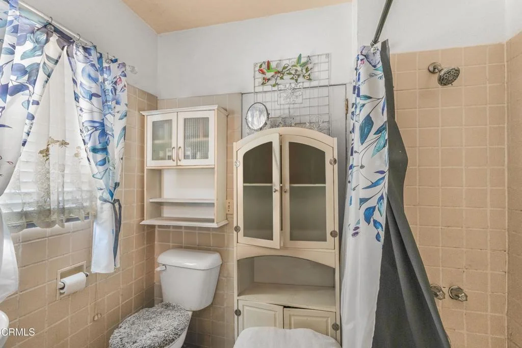 Photo of 426 Sespe Avenue