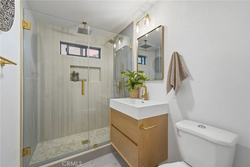 Photo of 212 Avenida Sierra
