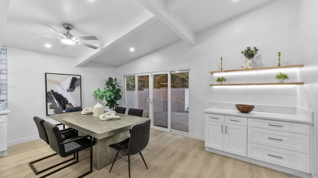 Photo of 4909 Pacifica
