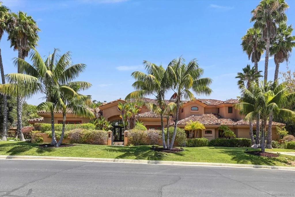 Photo of 6102 Avenida Alteras