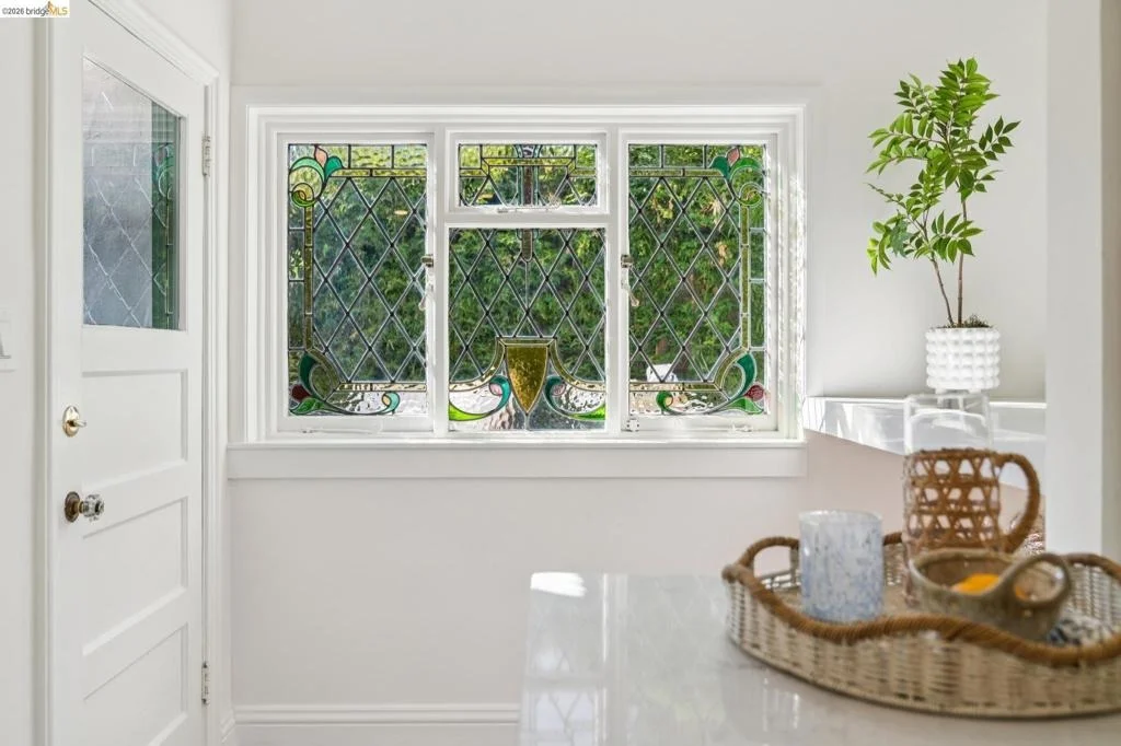 Photo of 6080 Ocean View Drive