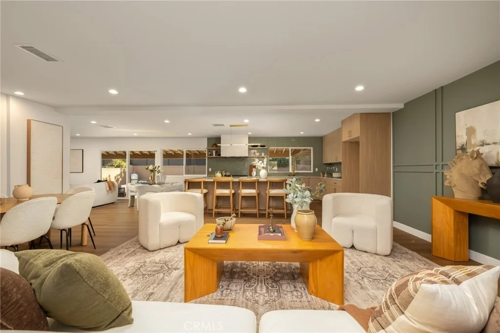 Photo of 5232 La Luna