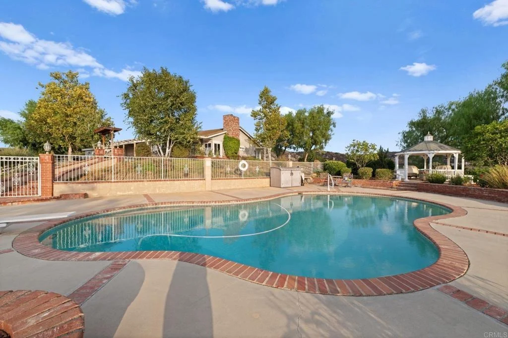 Photo of 40225 Lucero Drive
