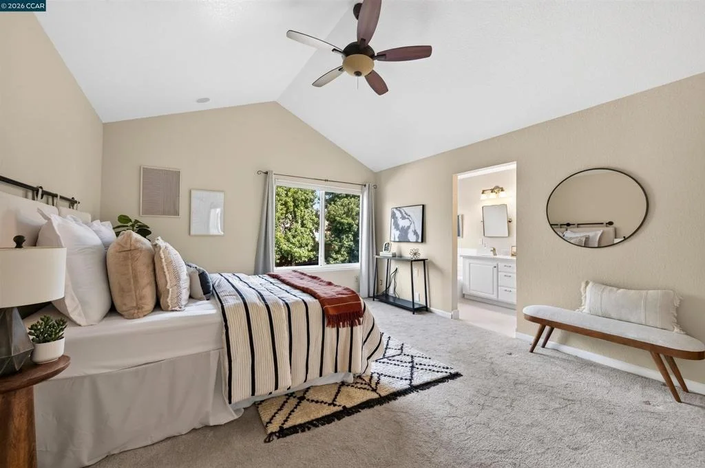 Photo of 1409 Stonehedge Dr