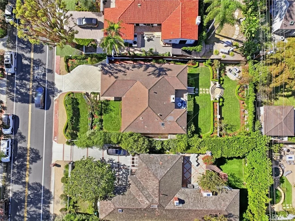 Photo of 4021 Via Valmonte