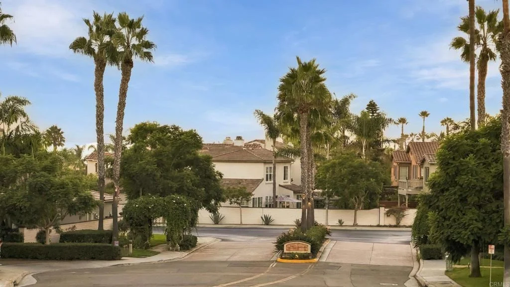 Photo of 626 Compass Court