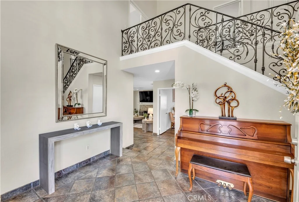 Photo of 23944 Cadenza