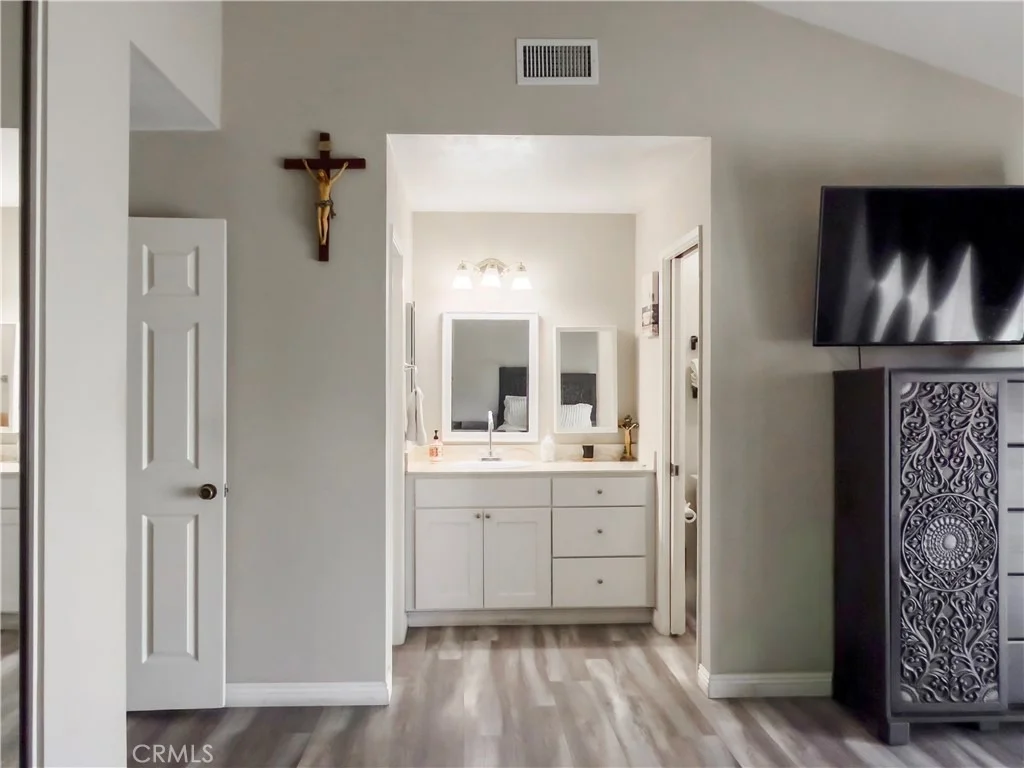 Photo of 11544 Davis