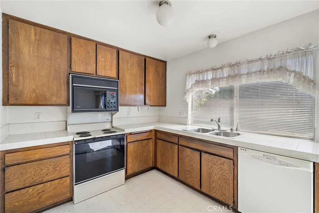 Photo of 4862 Redbluff Circle