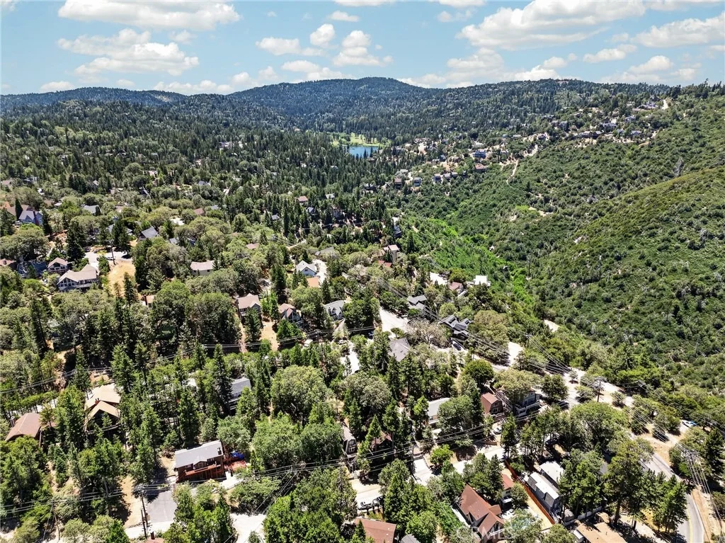 Photo of 27067 Overlook Lane