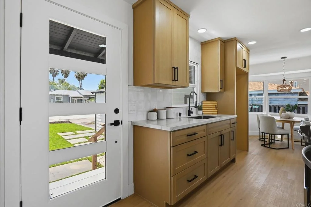 Photo of 4547 Contour Blvd