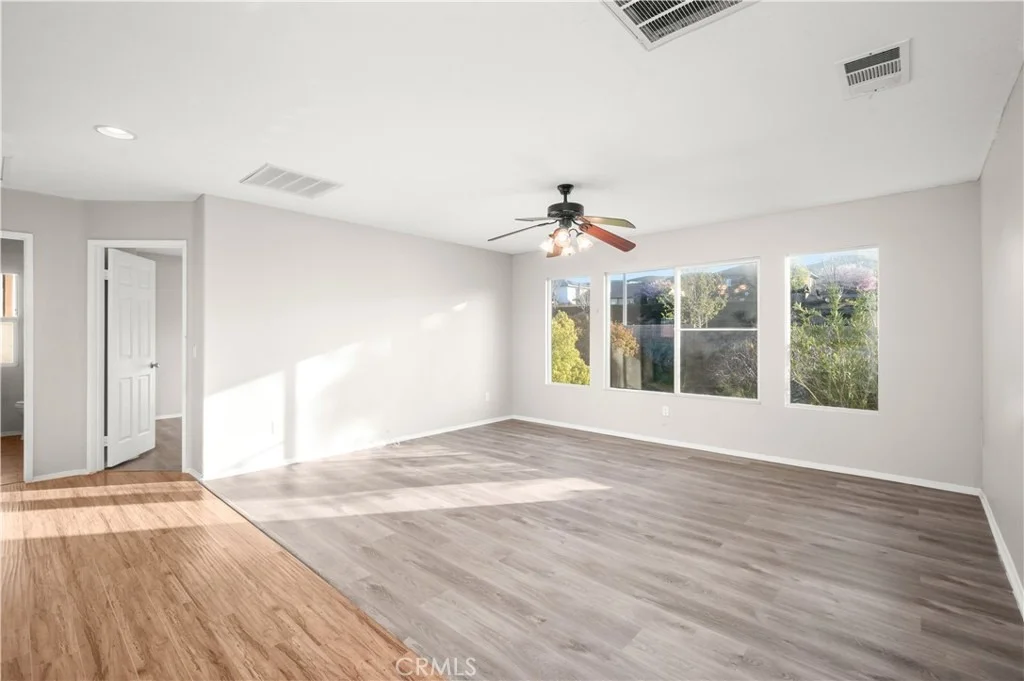 Photo of 4028 Portola