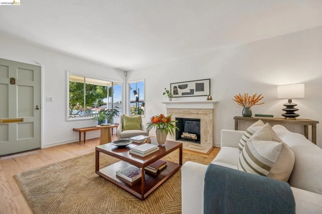 Photo of 930 Richmond St