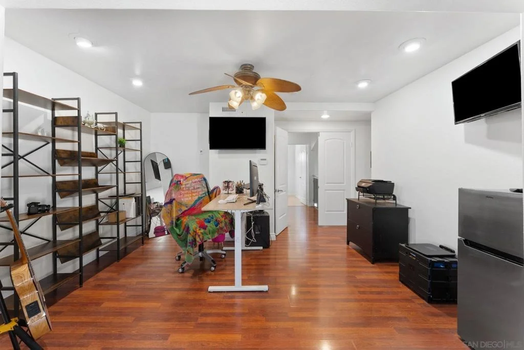 Photo of 10253 Paseo Park