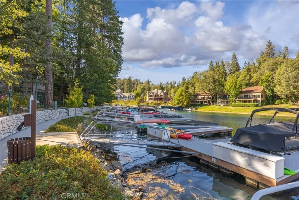 Photo of 27598 Meadow Bay