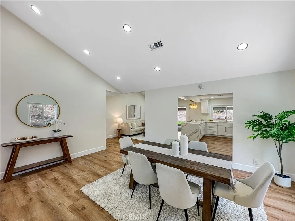 Photo of 5519 E Avenida Palmar