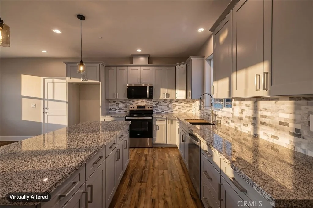 Photo of 1604 Rowyn