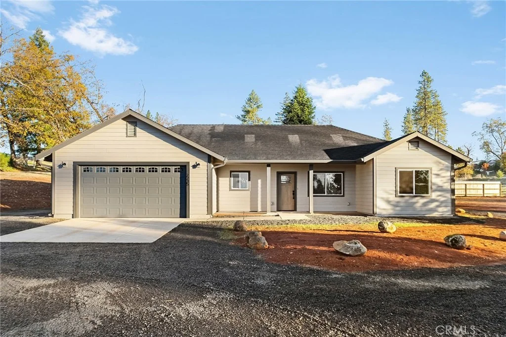 Photo of 2235 Stearns Road