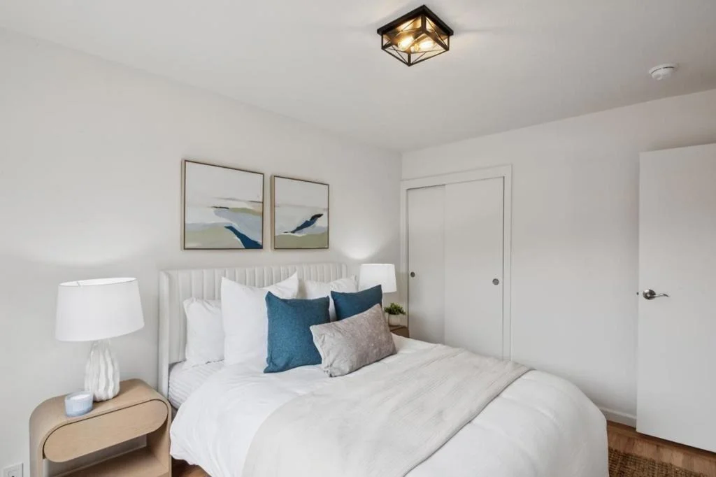 Photo of 1184 Crespi Drive