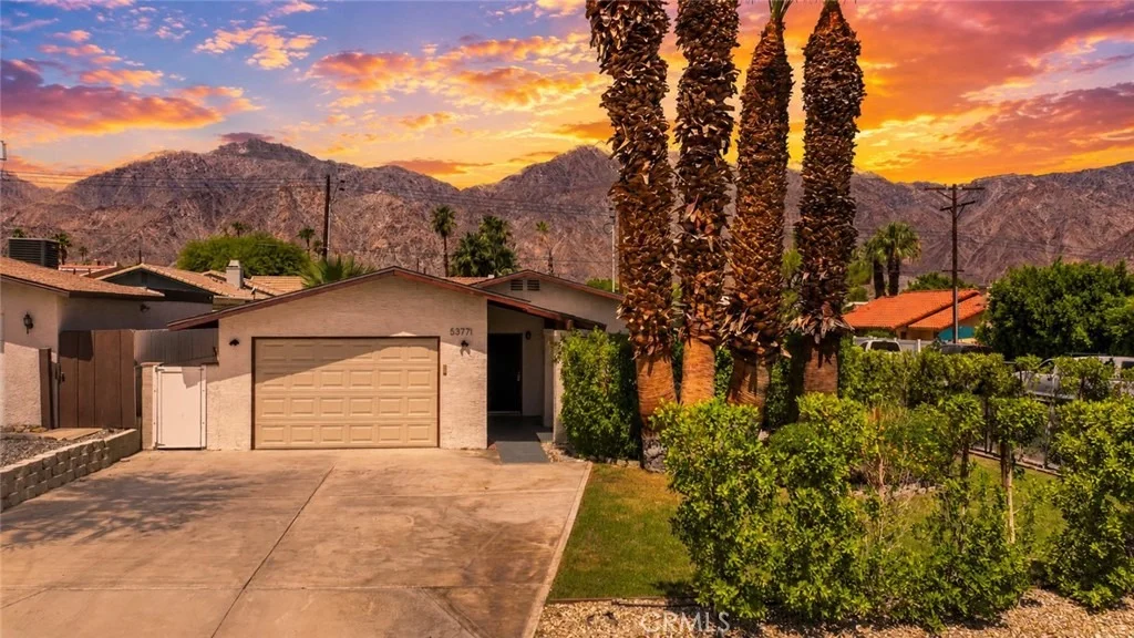 Photo of 53771 Avenida Herrera