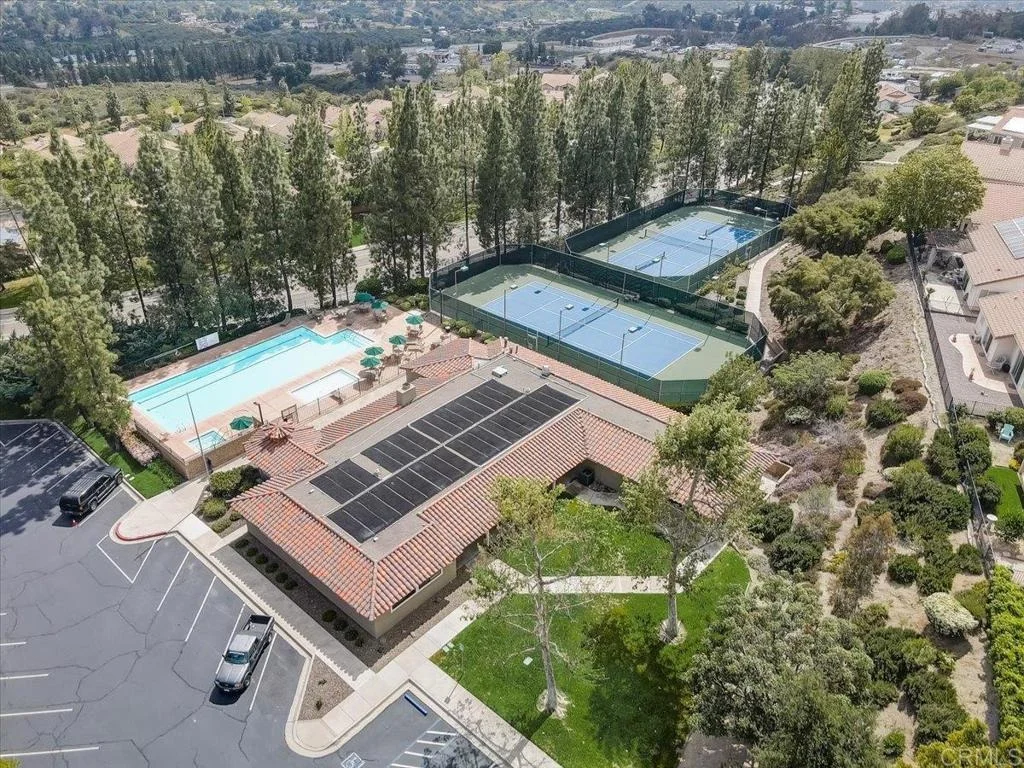 Photo of 2501 Columbine Drive