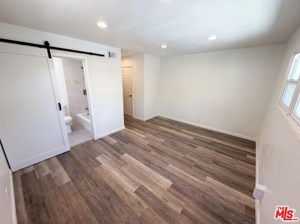 Photo of 1007 E Citrus Edge Street