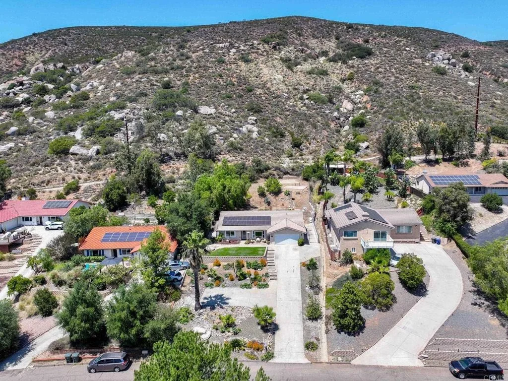 Photo of 24376 Rutherford Road