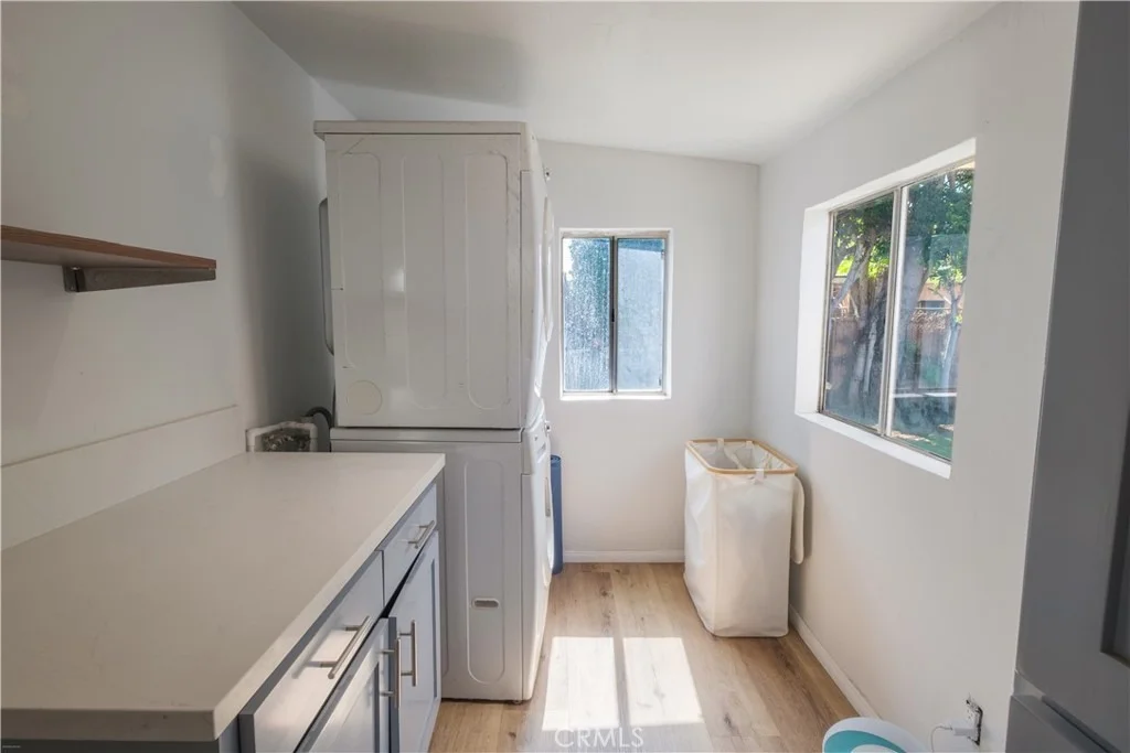 Photo of 609 N Crane Avenue Avenue