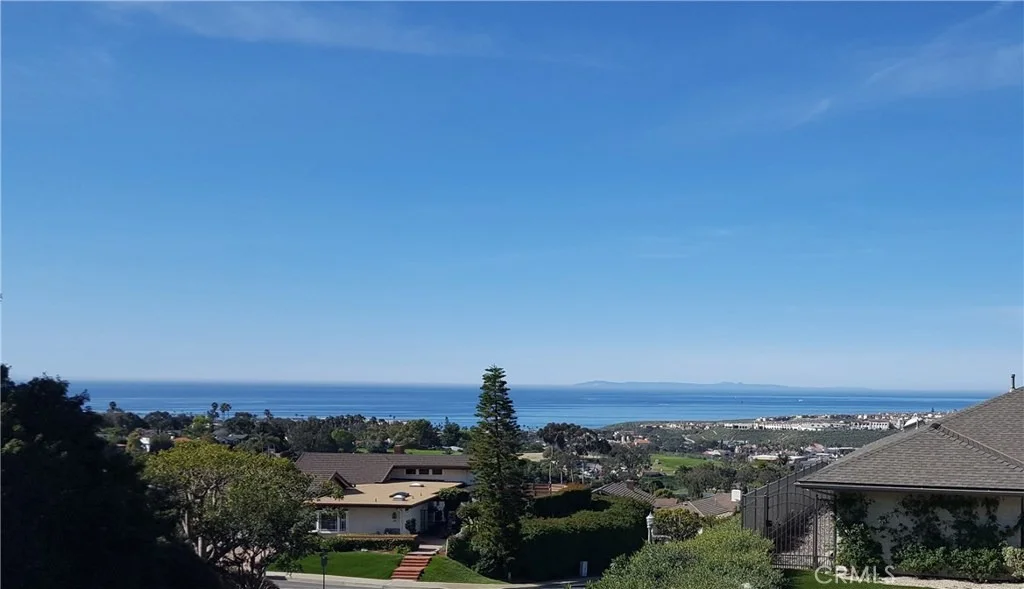 Photo of 946 Avenida Presidio